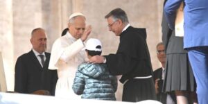 Majd Bernard, 7 anni, da Gaza all’incontro con Papa Leone XIV