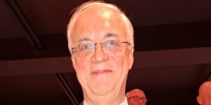 A don Andrea Toniolo il sigillo della città di Padova