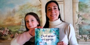 Storia di un elefantino e una scimmietta