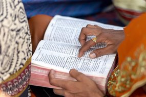 Nicaragua: il regime impedisce ai turisti e a chiunque faccia ingresso nel Paese di portare con sé una Bibbia