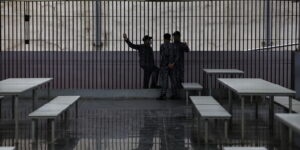 Francia: messaggio dei vescovi contro il sovraffollamento delle carceri. “Un approccio puramente carcerario è un vicolo cieco”