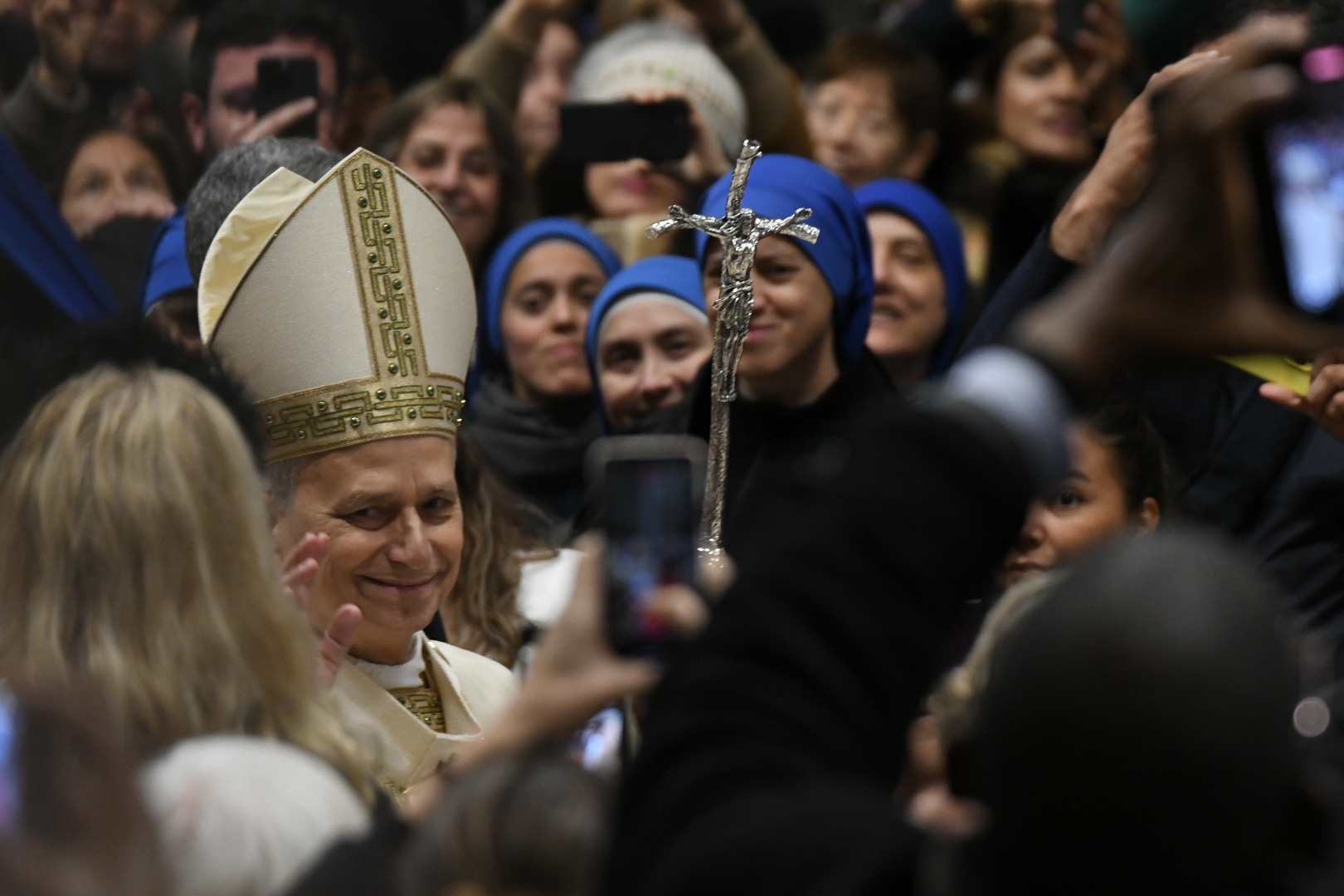 Leone XIV chiude il Giubileo: “Si affermi l’artigianato della pace”
