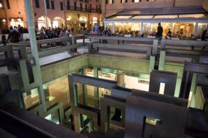 Padova. La città vista attraverso i ritratti in fototessera