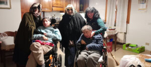 Caregiver da sempre, ma invisibile per lo Stato. L’appello a Mattarella: «Senza una legge restiamo invisibili e senza diritti»