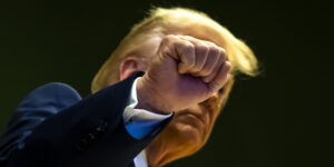 Dalla Dottrina Monroe a Trump, l’Europa resta il bersaglio strategico dell’egemonia americana in chiave multipolare