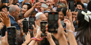 Leone XIV: “La sfida sull’intelligenza artificiale non è tecnologica, ma antropologica”. Il Messaggio del Papa per le comunicazioni sociali