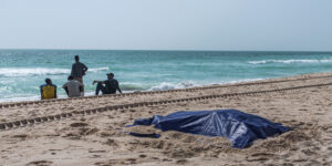 Cimitero Mediterraneo. Il vescovo Fragnelli: “Davanti ai morti in mare non possiamo voltare lo sguardo”