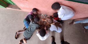 Mons. Lasarte (Lwena): “Una Chiesa giovane e missionaria che ha fame di pane e di Dio”