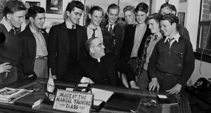 Boys Town e la santità educativa di Edward Flanagan, il sacerdote irlandese proclamato venerabile