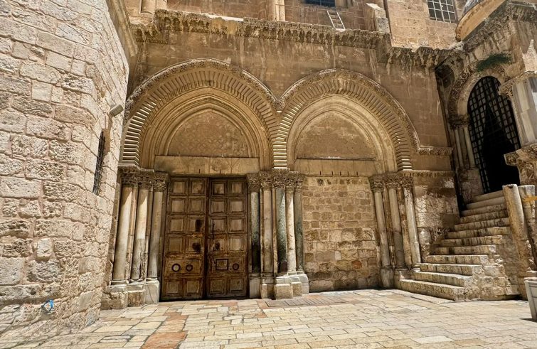 Domenica delle Palme. Israele impedisce a Pizzaballa e Ielpo di entrare al Santo Sepolcro