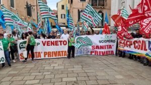 Sanità privata in sciopero: da anni senza il rinnovo contratti