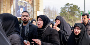 Guerra Iran in Medio Oriente. Mons. Lhernould (vescovi Nord Africa): “La violenza non risponde alla sofferenza, la amplifica”