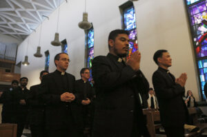 Chiesa. Don Gianola: “La vocazione è un percorso di libertà”