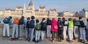 Un viaggio per crescere. In Erasmus a 10 anni, esperienza di autonomia e apertura al mondo