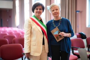 Il premio Camposampiero di poesia religiosa a Giordana Duco