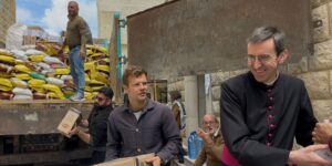 Mons. de Woillemont (Oeuvre d’Orient): “Il Libano meridionale appartiene ai libanesi. È un loro diritto viverci”