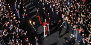 Leone XIV: “piangere sui disastri delle guerre, sui massacri e i genocidi”