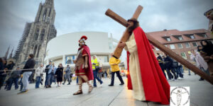 Germania. La Via Crucis Vivente, un ponte di fede, memoria e integrazione per gli italiani emigrati