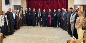 Siria: incontro a Latakia tra ambasciatore italiano e comunità cristiane. Mons. Jallouf: “Serve inclusione nel nuovo corso politico”