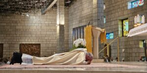 Renzo Pegoraro ordinato vescovo all’OPSA: la consacrazione presieduta dal cardinale Parolin