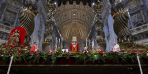 Leone XIV nella festa dei Patroni di Roma: “Le chiavi di Pietro aprono le porte, non le abbattono”