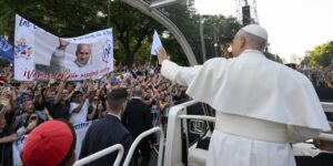 Papa in Spagna: “la religiosità non sia un museo del passato”