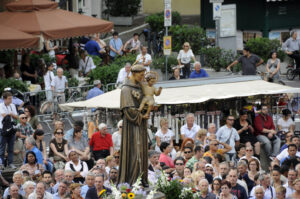 13 giugno, festa del Santo. Una voce che parla ancora