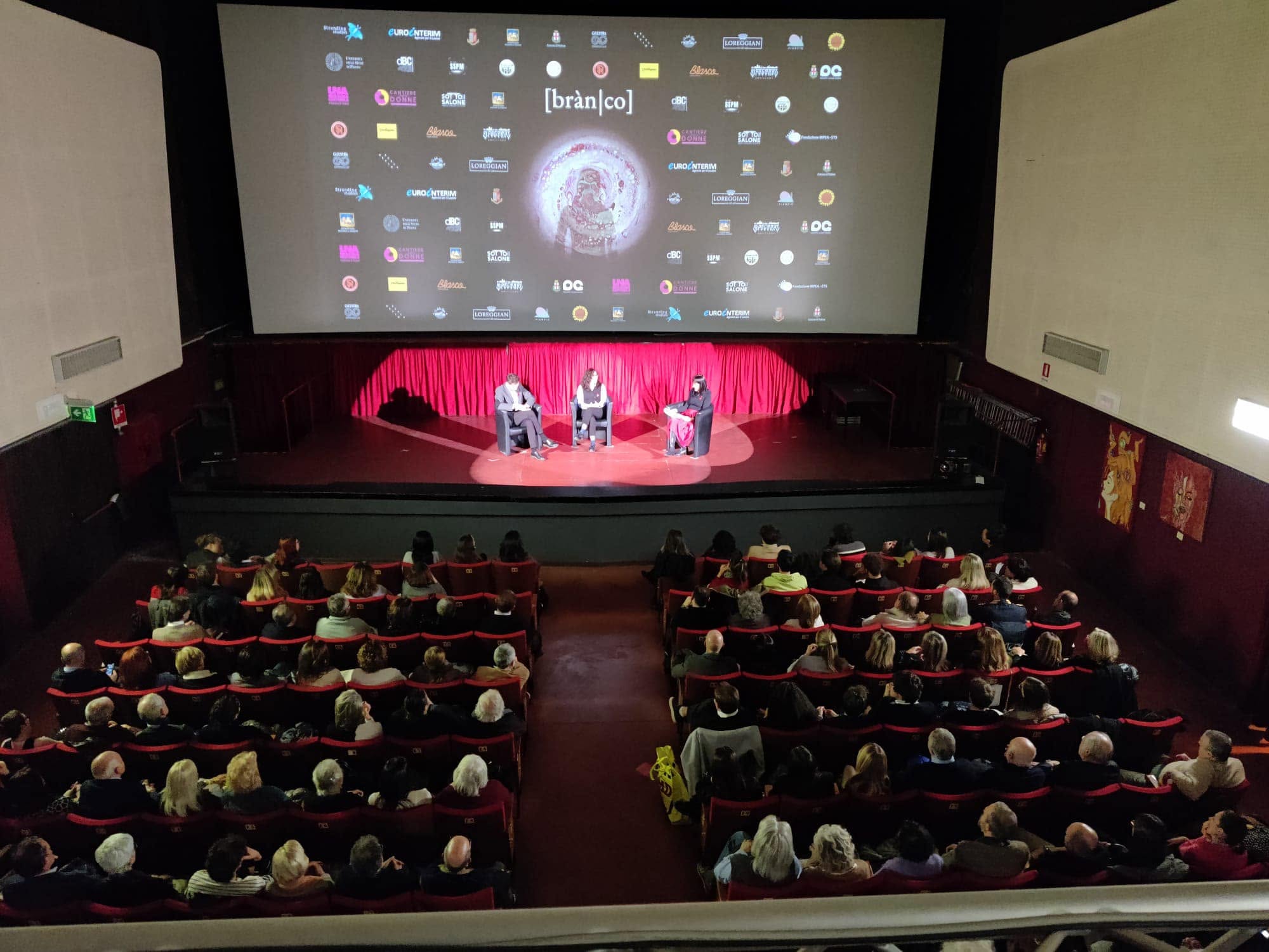 L'interno del cinema Rex