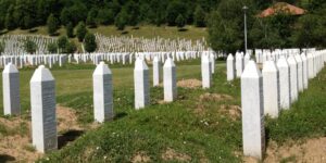 Srebrenica, trentuno anni dopo. La domanda che il mondo continua a ignorare: “Dove eravate?”