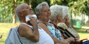 Caldo “ingiusto”, poveri più colpiti