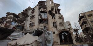 Striscia di Gaza: Nrc, 2 milioni di persone tra tende logore, allagamenti e servizi al collasso