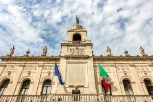 Chi sarà il prossimo sindaco di Padova? In sei per una fascia (tricolore)