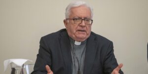 Pace: mons. Ricchiuti scrive a Schlein, 50 anni dopo la lettera di Bettazzi a Berlinguer