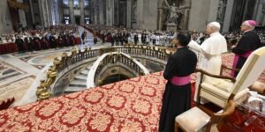 Leone XIV: la riforma liturgica perché i fedeli non siano “muti e passivi” a messa. E il monito sugli abusi