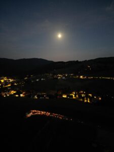 Tresché Conca. 15 agosto, messa dell’Assuntae processione aux flambeaux