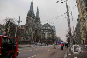 Nunzio a Kyiv, “l’Ucraina sotto attacco non smette di sperare nella pace”