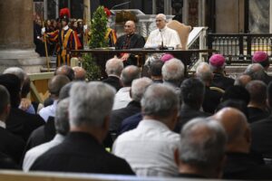 Leone XIV: “essere solidali con il destino della città”