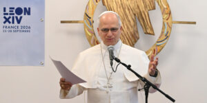 Papa in Francia: alla Maison Bakhita, “la storia della Chiesa e dell’umanità non è scritta da chi sembra vincere”, fondamentale “ruolo delle donne”