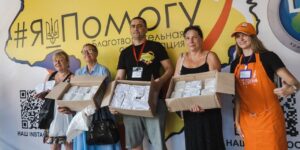 Ya Dopomozhu, i volontari della guerra: “Il 24 febbraio ha diviso la nostra vita in un prima e un dopo”