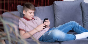 Educare al digitale. Roma: la rete dei Patti incontra il mondo di “Adolescence”