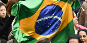 Brasile, Lula vince in rimonta. Decisiva la mobilitazione popolare. Bolsonaro contesta il voto