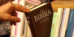 Libri – Il senso della vita tra i banchi. “Il Vangelo dello studente” di Riccardo Mensuali